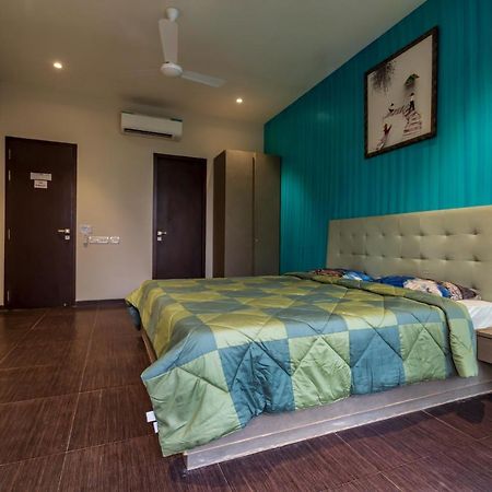 Saffronstays Aspen, Lonavala - Luxury Pool Villa With Games And Tv Room Near Bhushi Dam Ngoại thất bức ảnh