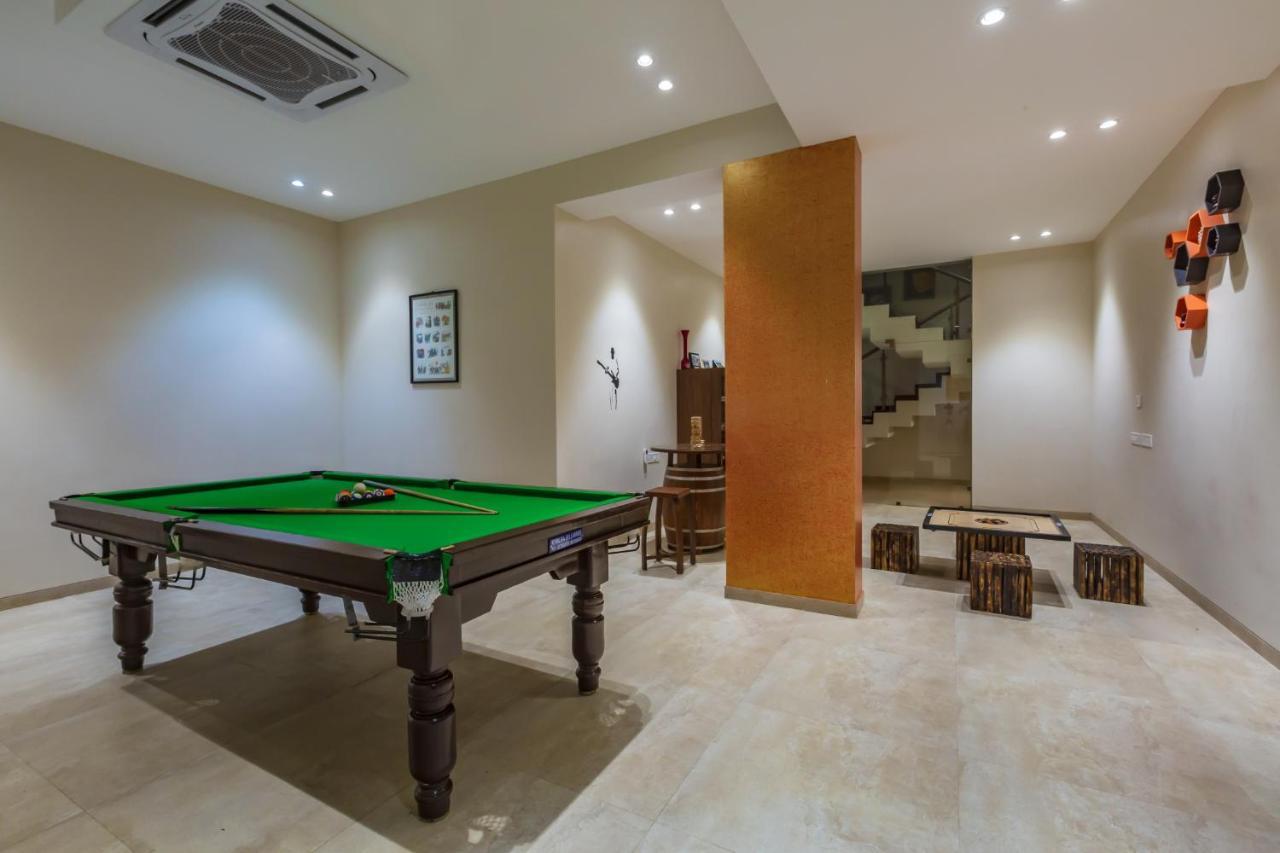 Saffronstays Aspen, Lonavala - Luxury Pool Villa With Games And Tv Room Near Bhushi Dam Ngoại thất bức ảnh