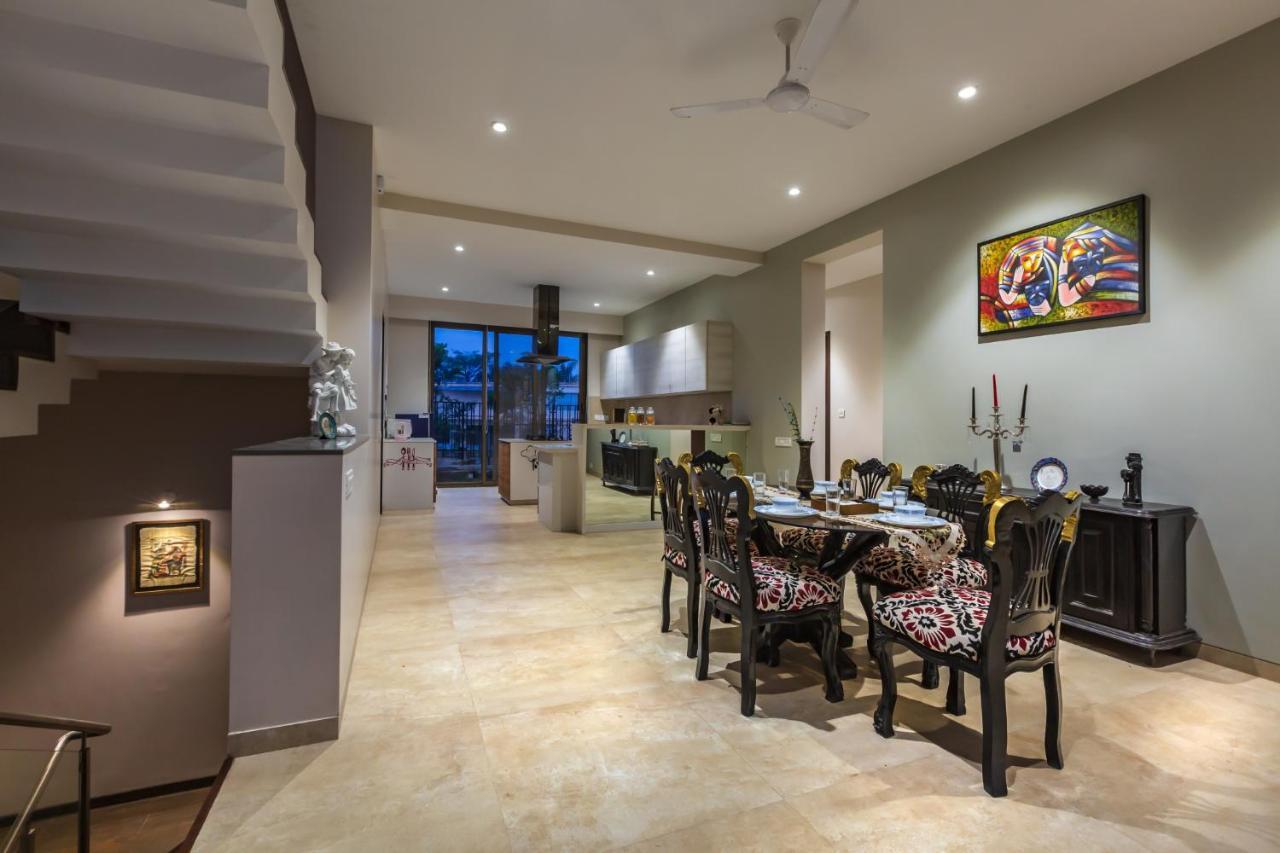 Saffronstays Aspen, Lonavala - Luxury Pool Villa With Games And Tv Room Near Bhushi Dam Ngoại thất bức ảnh